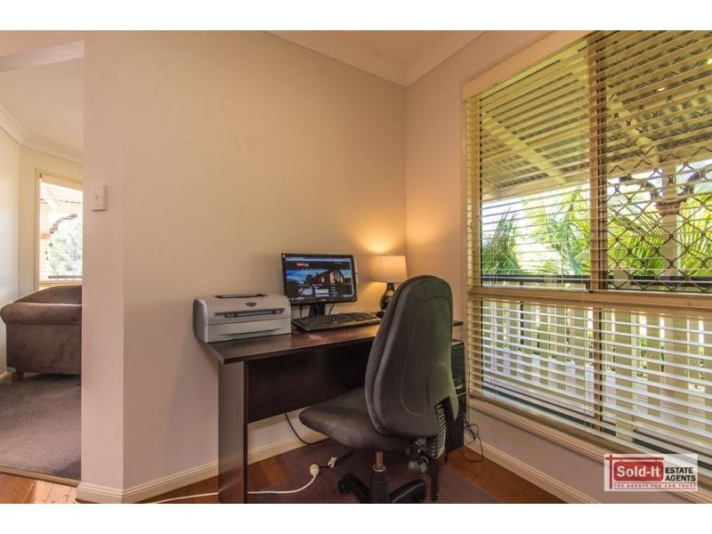 Eatons Hill QLD 4037