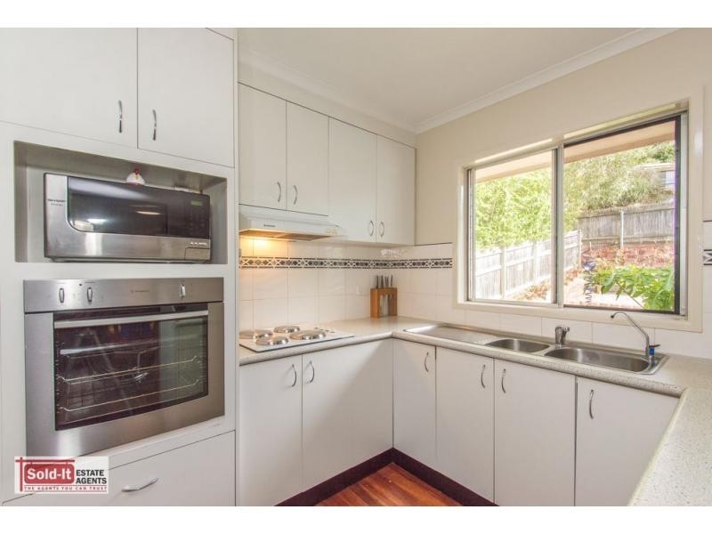 Eatons Hill QLD 4037