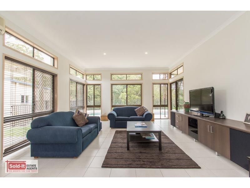 Albany Creek QLD 4035