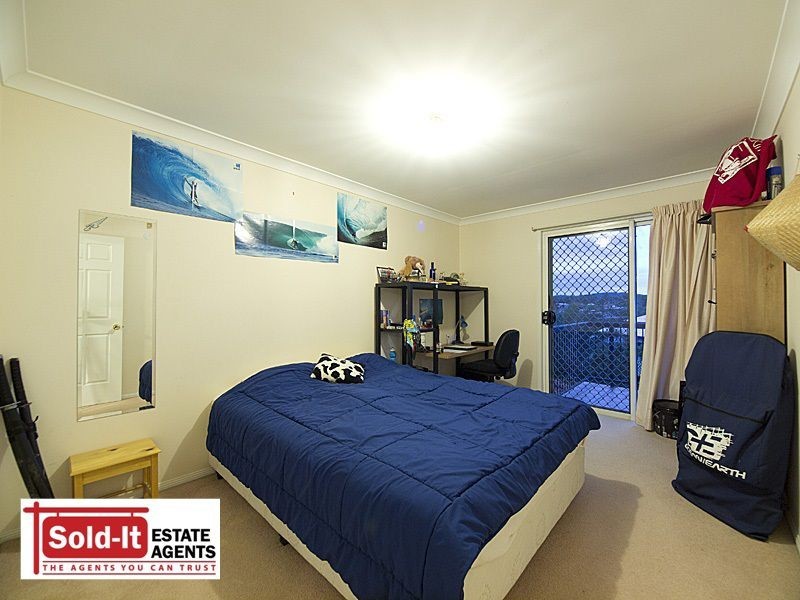 8 Corso Street, Eatons Hill QLD 4037