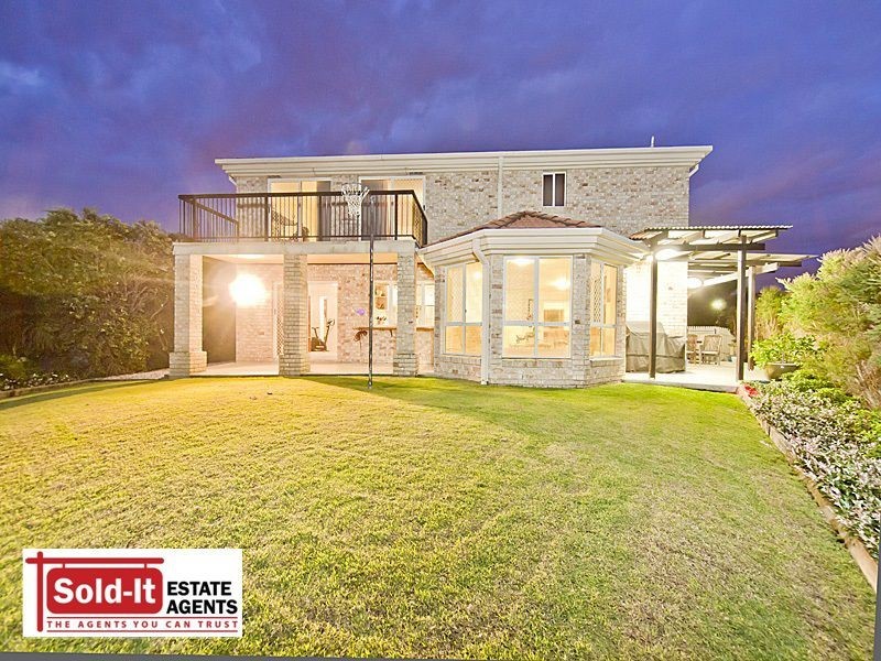 8 Corso Street, Eatons Hill QLD 4037