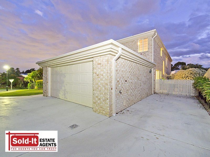 8 Corso Street, Eatons Hill QLD 4037