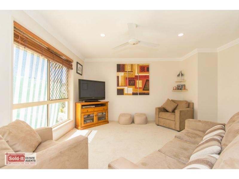 7 Duet Court, Eatons Hill QLD 4037