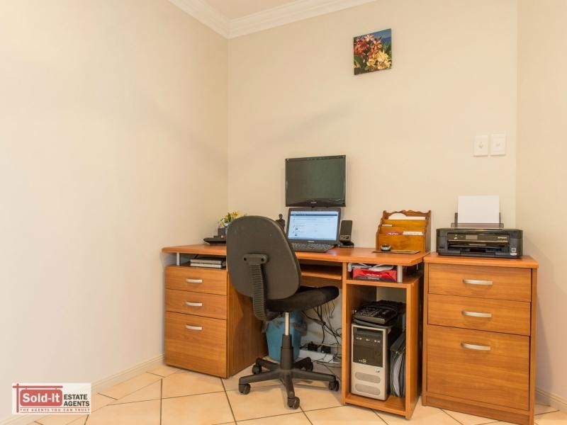 7 Duet Court, Eatons Hill QLD 4037