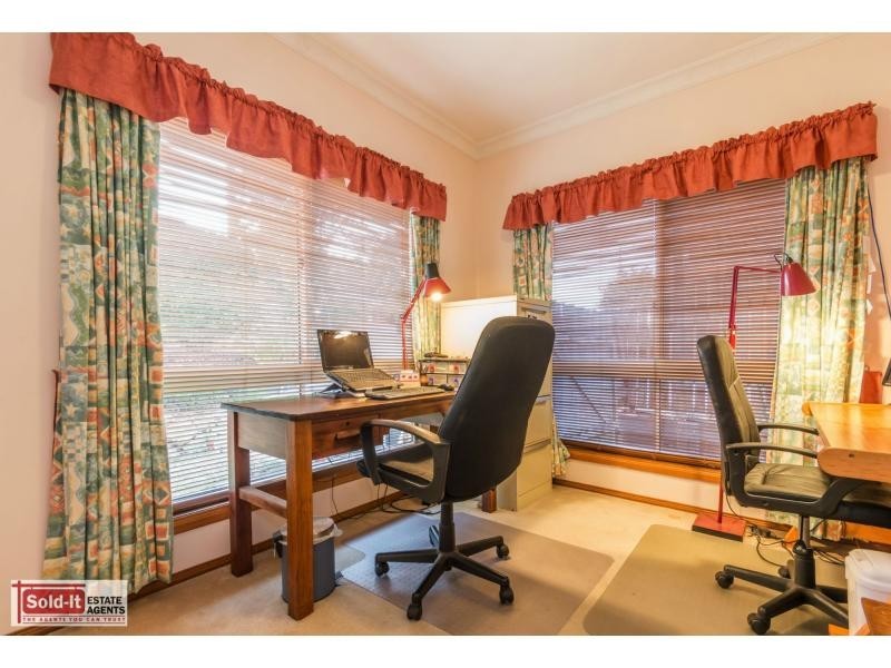 49 Chowchilla Street, Albany Creek QLD 4035