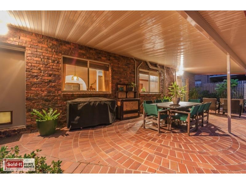 49 Chowchilla Street, Albany Creek QLD 4035