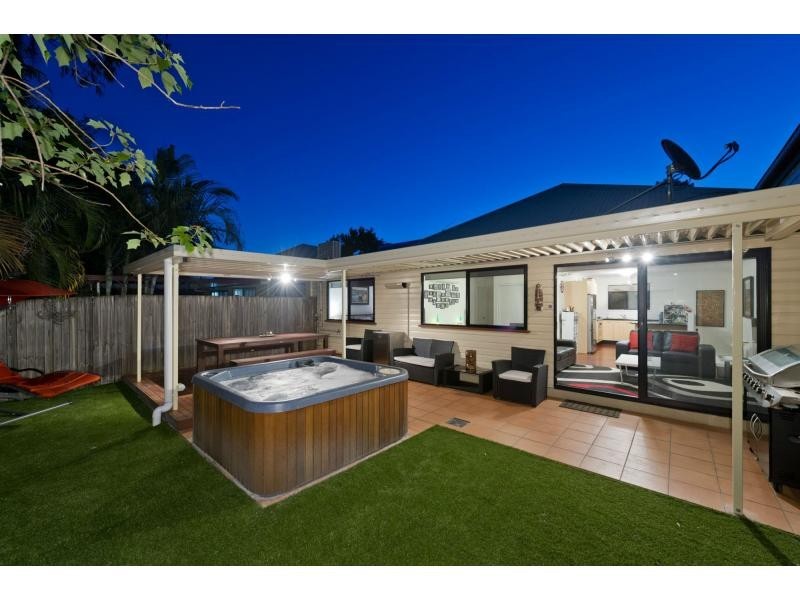 Unit 6/56 Central Avenue, Indooroopilly QLD 4068