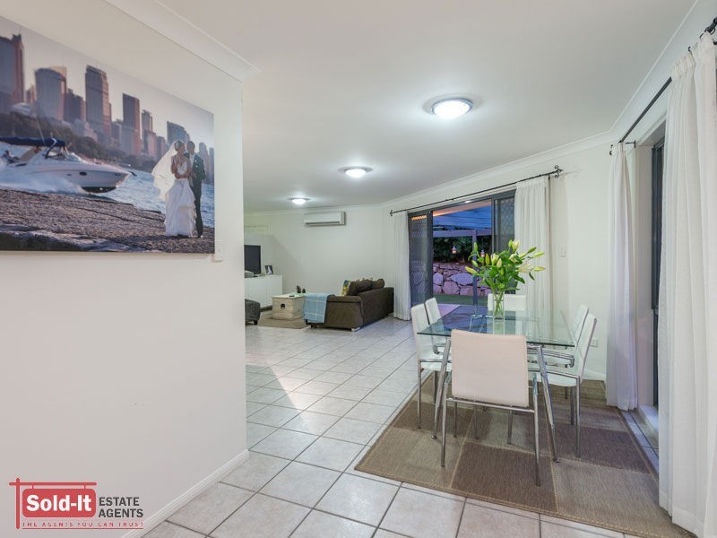5 Toro Court, Eatons Hill QLD 4037