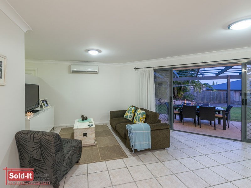 5 Toro Court, Eatons Hill QLD 4037