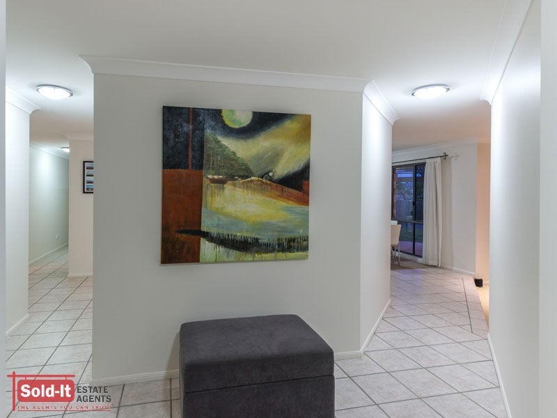 5 Toro Court, Eatons Hill QLD 4037