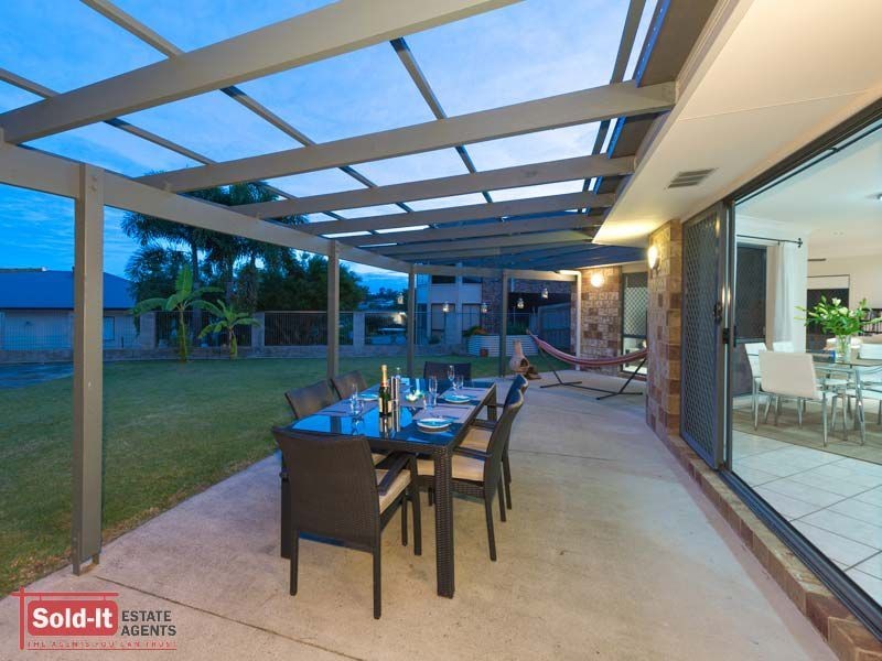 5 Toro Court, Eatons Hill QLD 4037