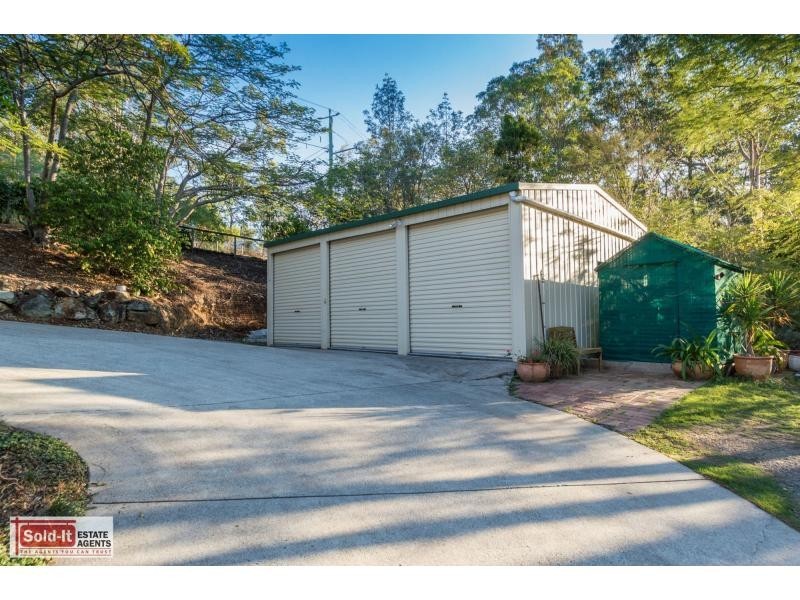24 Harrier Place, Warner QLD 4500