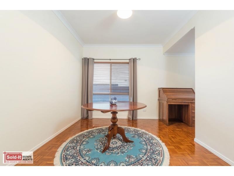 30 Lancewood Drive, Albany Creek QLD 4035