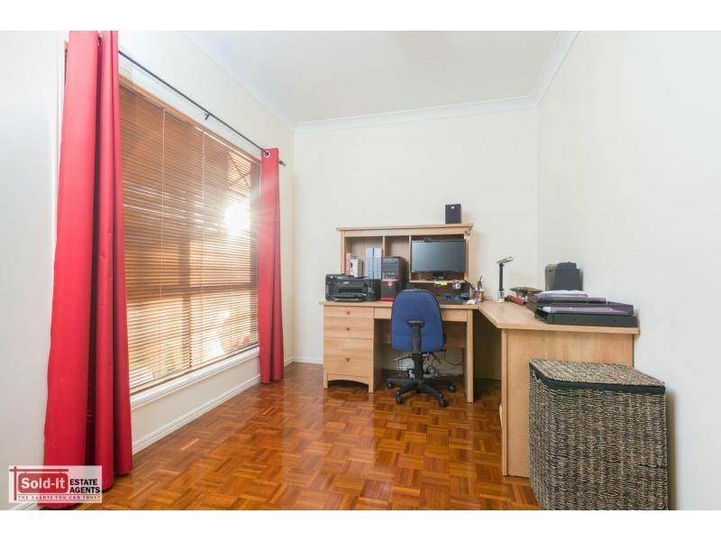 30 Lancewood Drive, Albany Creek QLD 4035