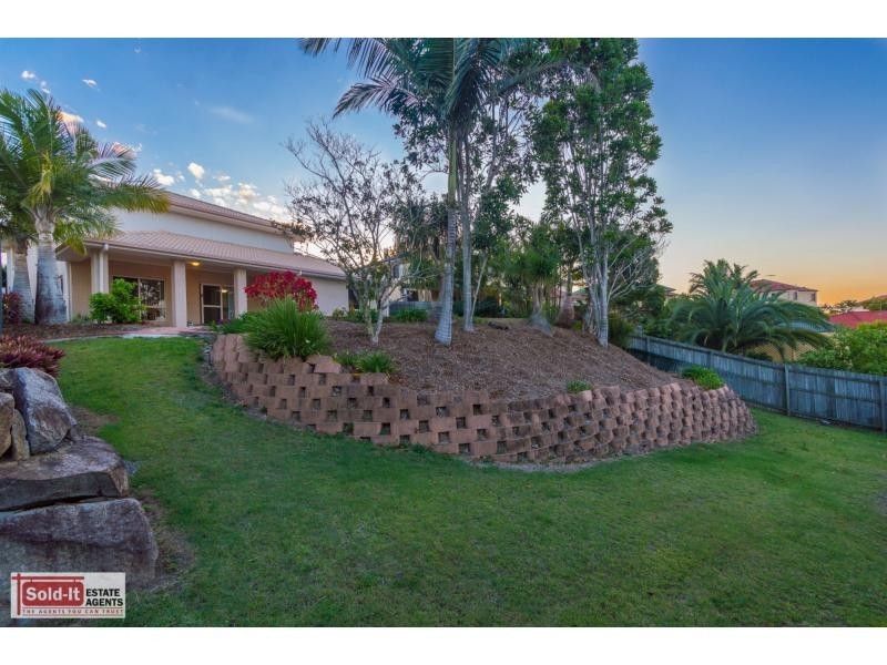 30 Lancewood Drive, Albany Creek QLD 4035