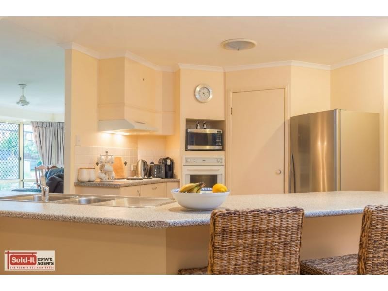 31 Rothschild Street, Eatons Hill QLD 4037