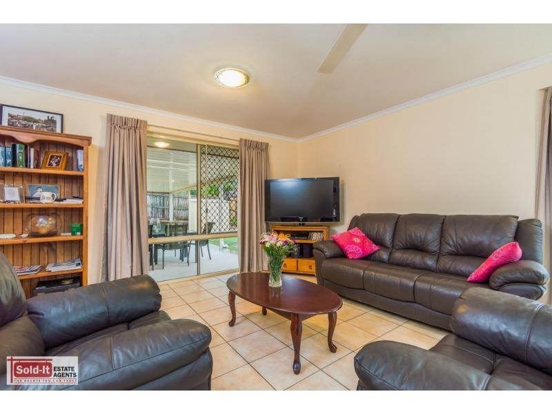 31 Rothschild Street, Eatons Hill QLD 4037