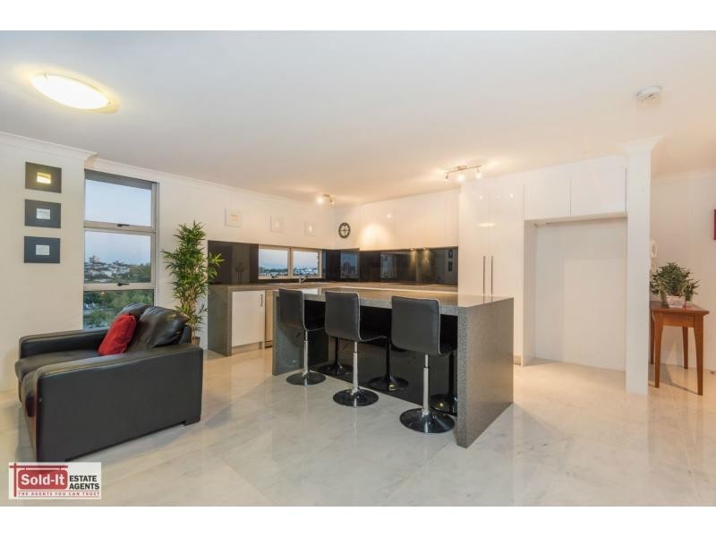 24 Dunmore Terrace, Auchenflower QLD 4066