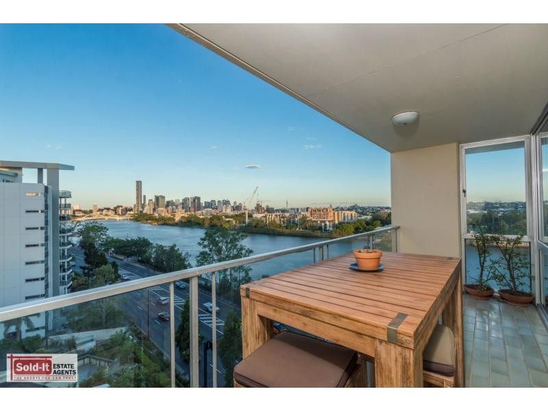 24 Dunmore Terrace, Auchenflower QLD 4066