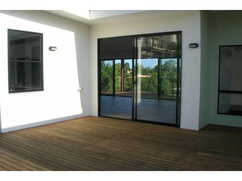 7 Markwell Court, Petrie QLD 4502