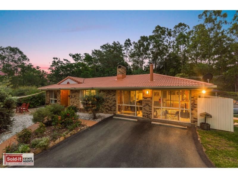 9 Prasada Court, Eatons Hill QLD 4037