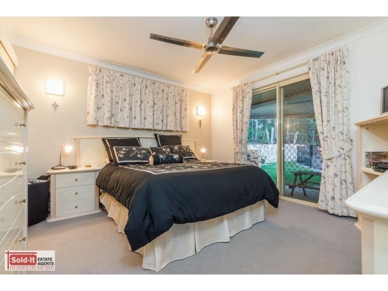 9 Prasada Court, Eatons Hill QLD 4037