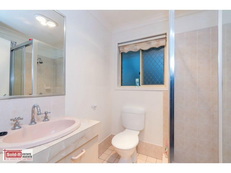 9 Prasada Court, Eatons Hill QLD 4037