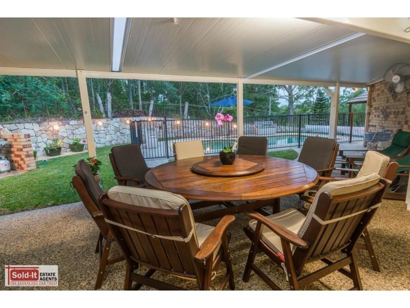 9 Prasada Court, Eatons Hill QLD 4037