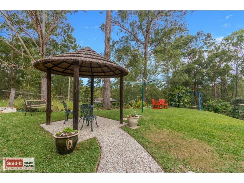 9 Prasada Court, Eatons Hill QLD 4037