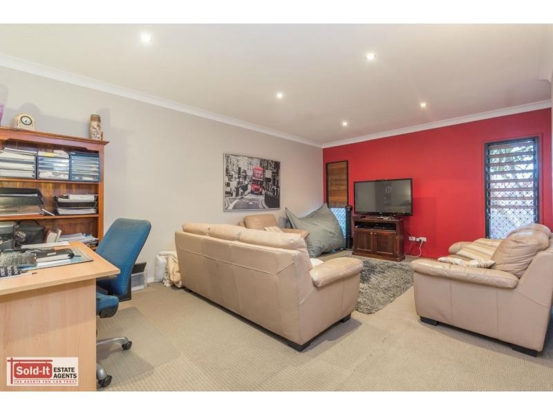 14 Meilland Court, Eatons Hill QLD 4037