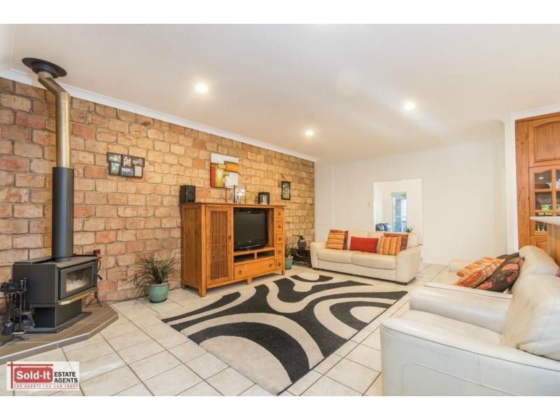 3 Lowan Street, Warner QLD 4500