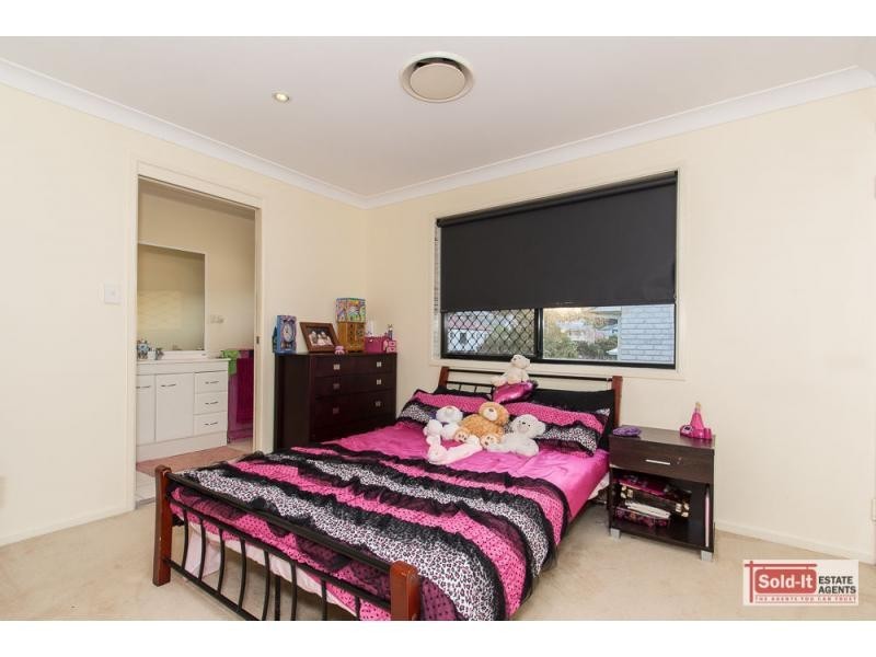 Eatons Hill QLD 4037