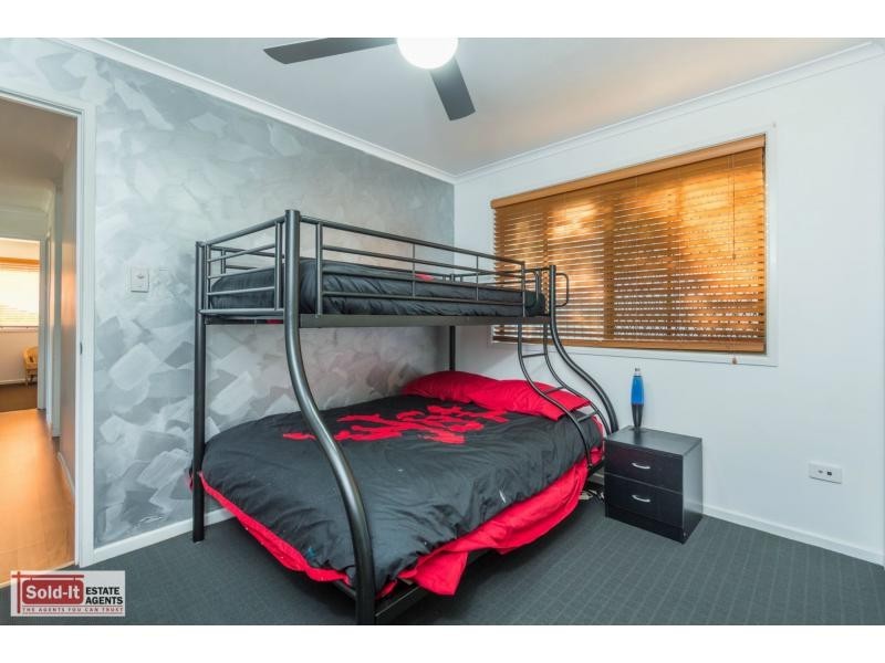 73 Gilford Crescent, Albany Creek QLD 4035