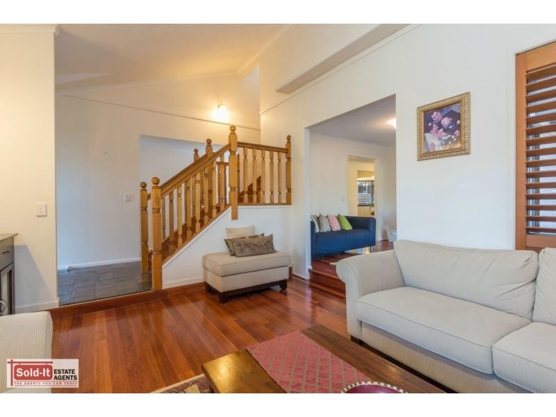 34 Holloway Drive, Everton Park QLD 4053