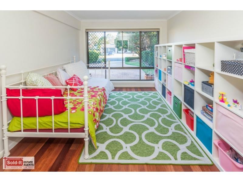 34 Holloway Drive, Everton Park QLD 4053