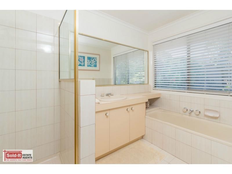 34 Holloway Drive, Everton Park QLD 4053