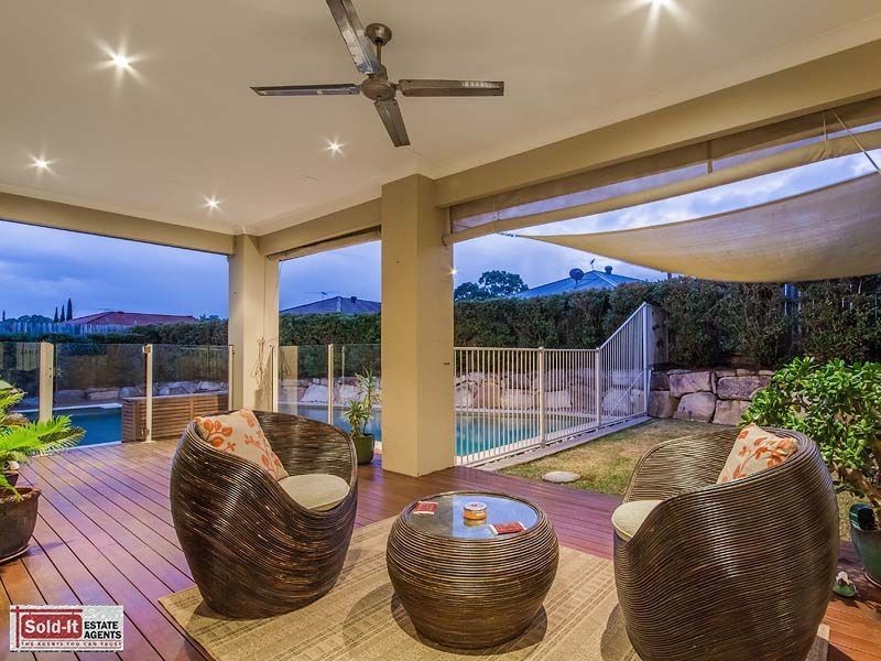 27 Cabarita Crescent, Eatons Hill QLD 4037