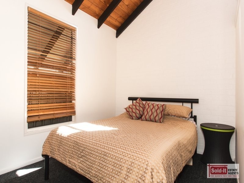 Eatons Hill QLD 4037