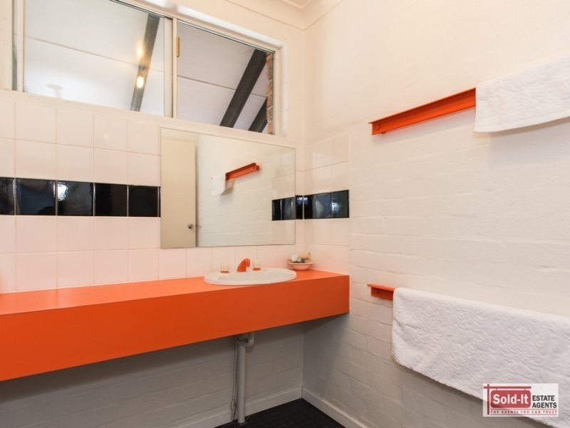 Eatons Hill QLD 4037