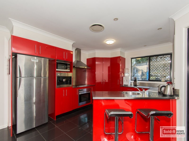 Eatons Hill QLD 4037