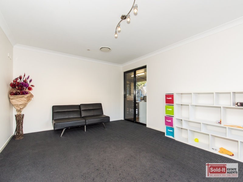 Eatons Hill QLD 4037