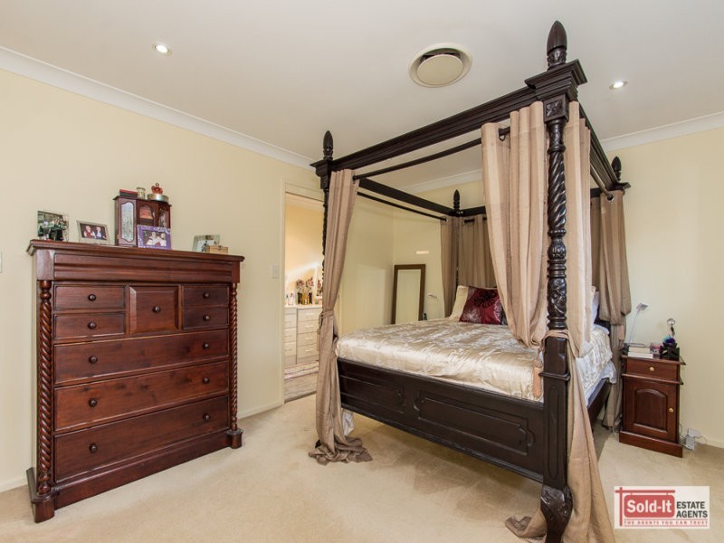 Eatons Hill QLD 4037