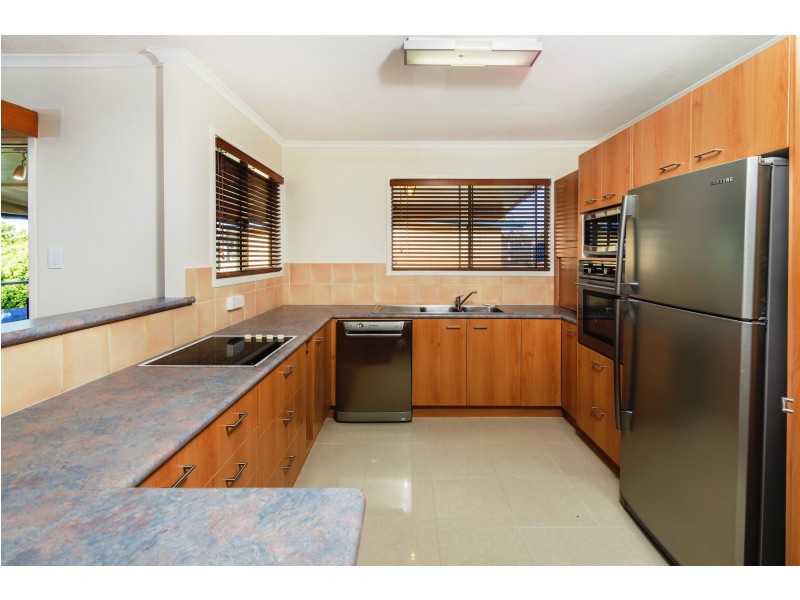 9 Bevlin Court, Albany Creek QLD 4035