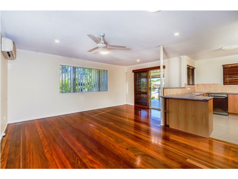 9 Bevlin Court, Albany Creek QLD 4035