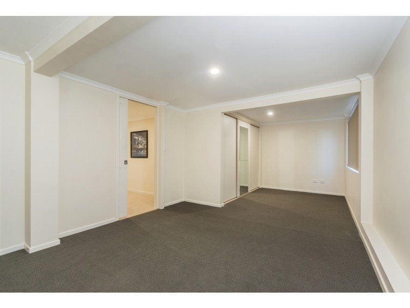 9 Bevlin Court, Albany Creek QLD 4035