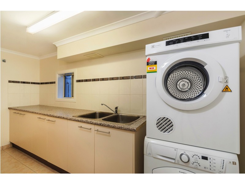 9 Bevlin Court, Albany Creek QLD 4035