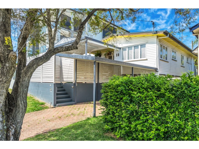 19 Hood St, Sherwood QLD 4075