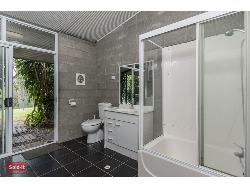 59 Avalon Rd, Sheldon QLD 4157