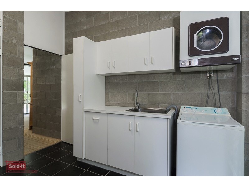 59 Avalon Rd, Sheldon QLD 4157