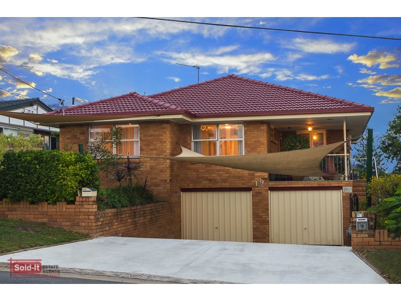 19 Leyland St, Mount Gravatt East QLD 4122